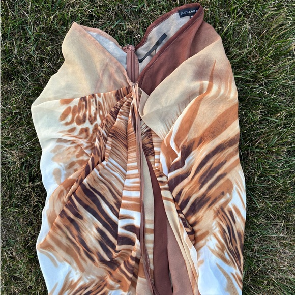 Animal Print 2 Piece Set - Picture 7 of 10